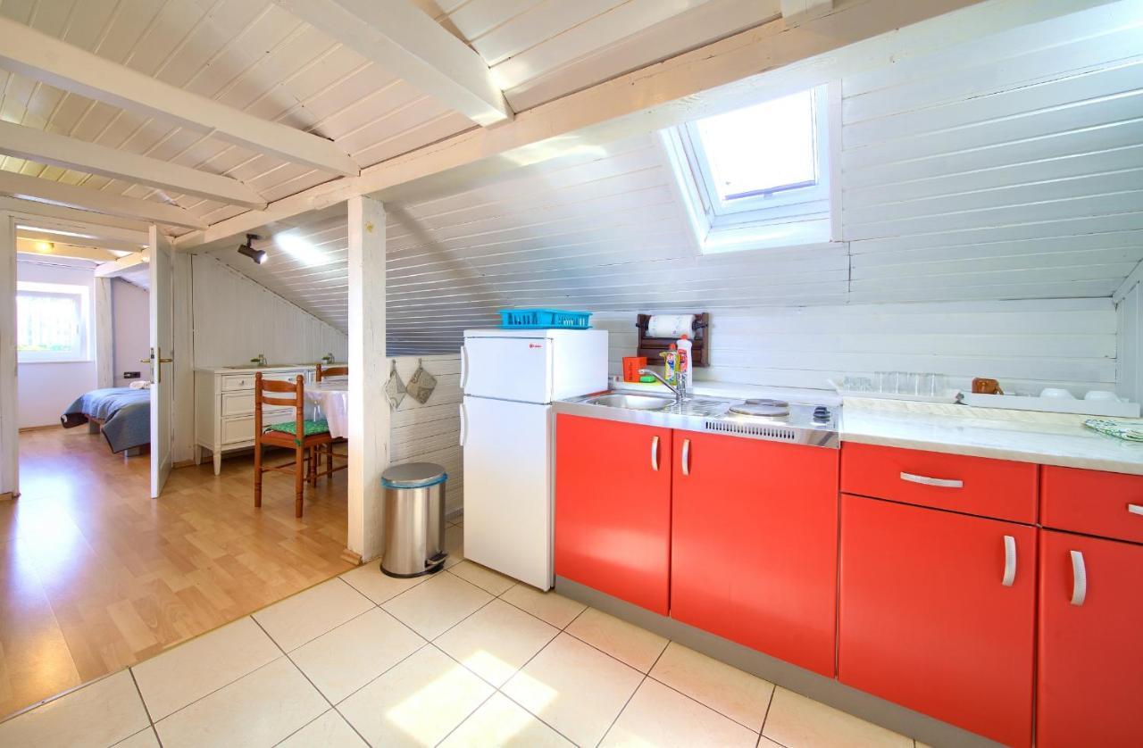 Stella Apartmani Malinska Samoborska 9 Extérieur photo